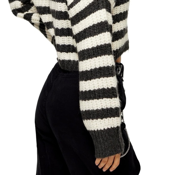 NEW TOPSHOP Oversized Crop Chunky Sweater Size 14 - Picture 4 of 7